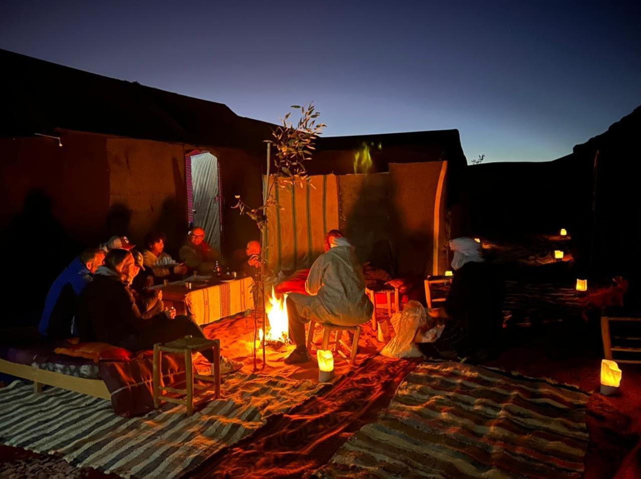 Готель Gambi Camp Adrouine Екстер'єр фото