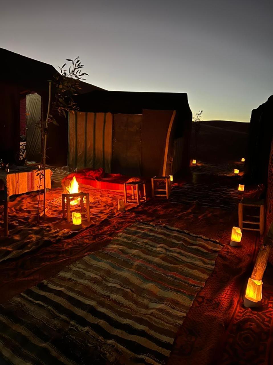 Готель Gambi Camp Adrouine Екстер'єр фото