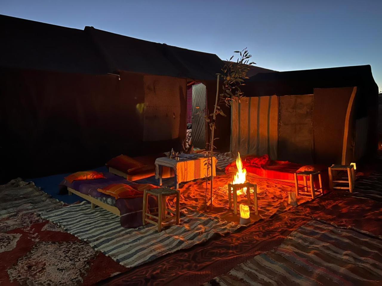 Готель Gambi Camp Adrouine Екстер'єр фото