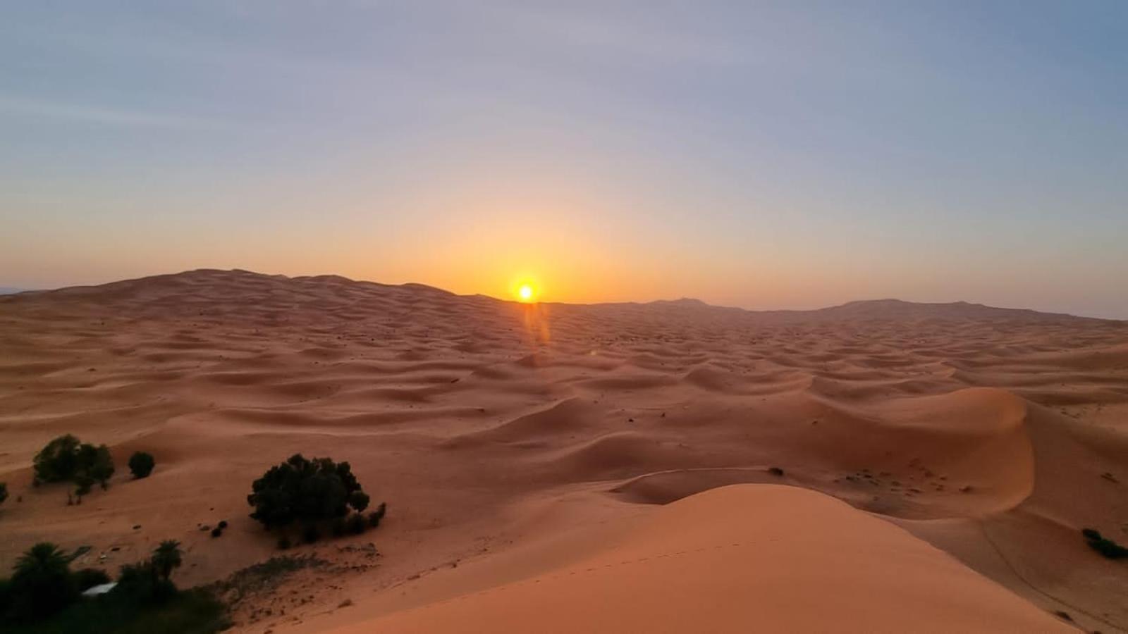 Готель Gambi Camp Adrouine Екстер'єр фото